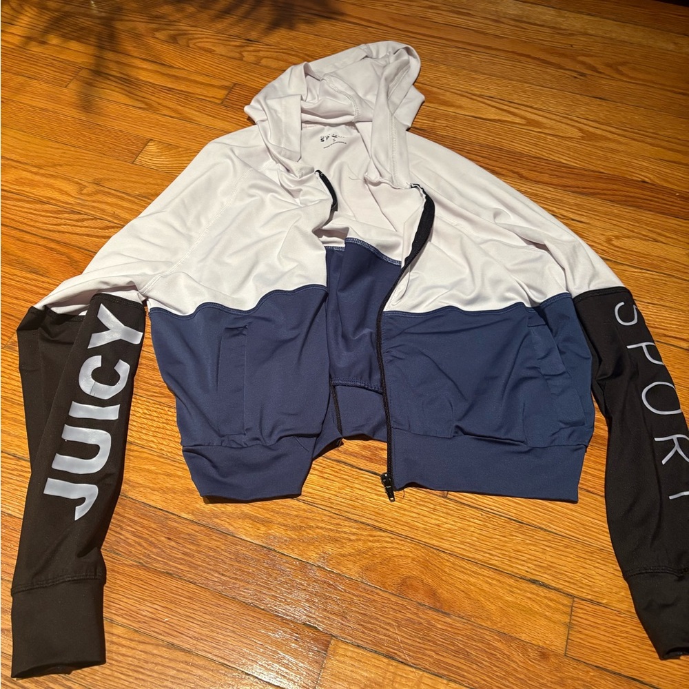 Juicy Couture Small